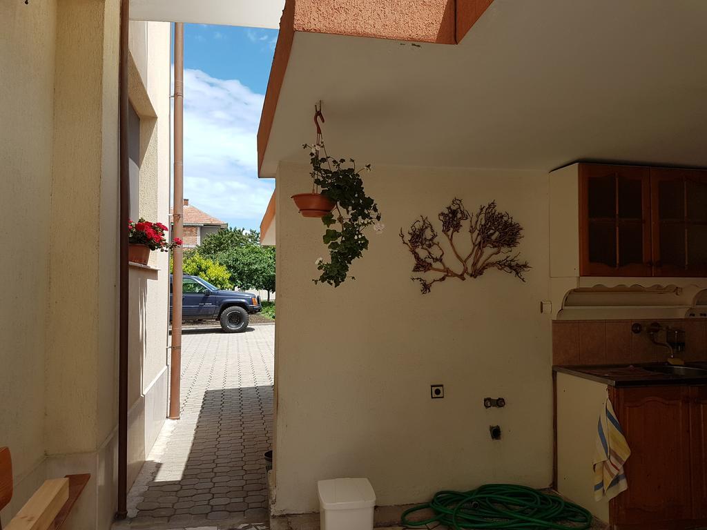 Guest House Markovi Aheloj Kültér fotó